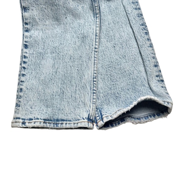 Abercrombie & Fitch | Women | The 90s Skinny Distressed High Rise Jeans | 31 - Picture 13 of 15